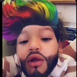 Meet your Posher, Alissa